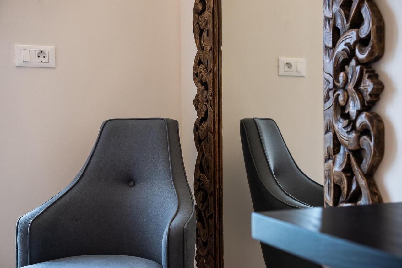 Avra Apartments Kolymbari Harbour Eksteriør billede