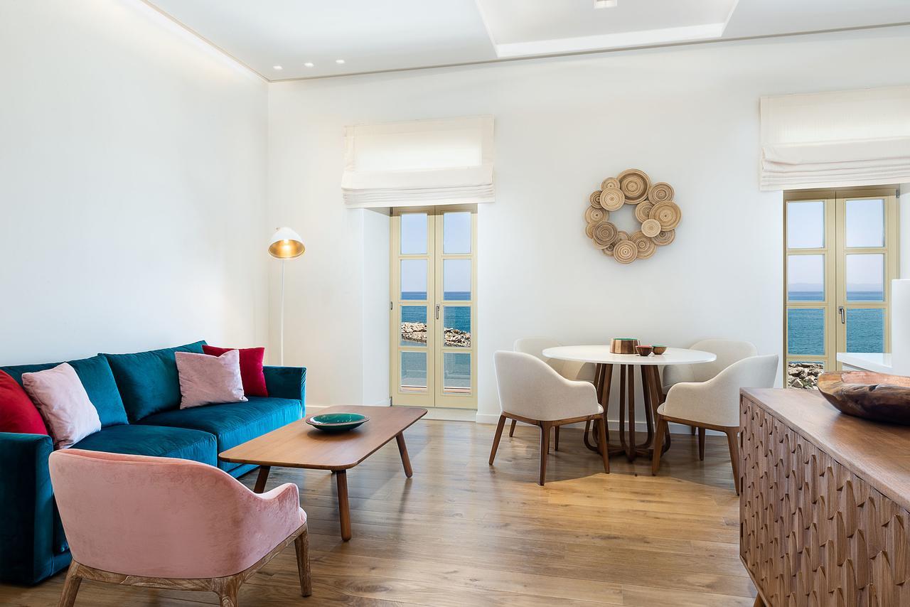 Avra Apartments Kolymbari Harbour Eksteriør billede